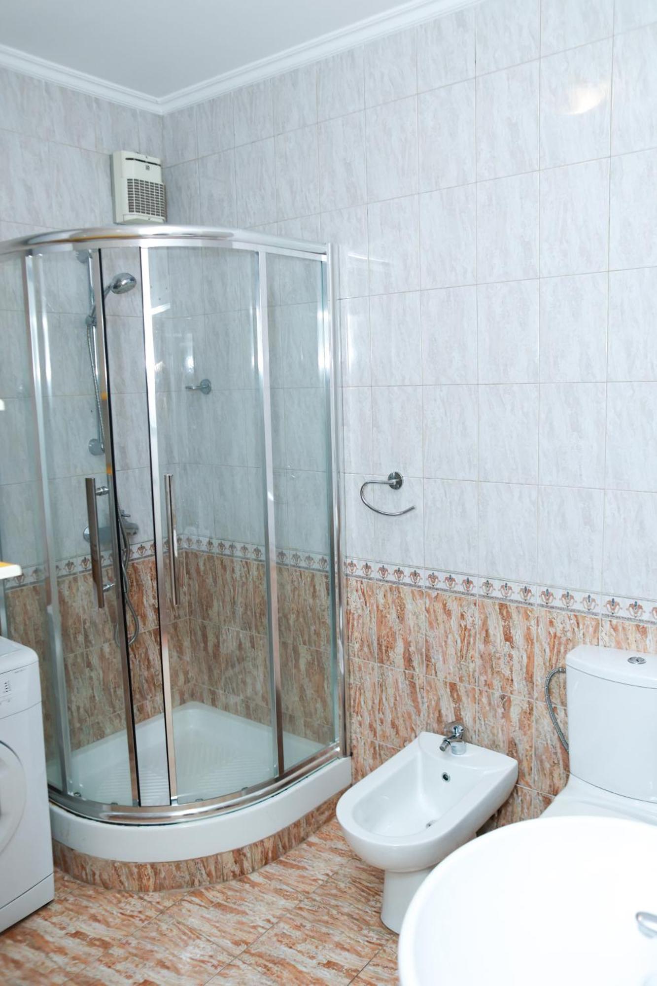 Cherry Apartment Tirana Eksteriør billede